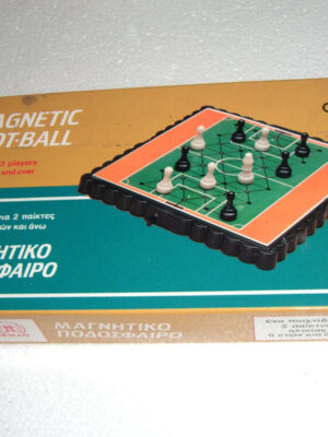 VINTAGE 80's MAGNETIC GREEK BOARD GAME FOOTBALL SOCCER PETALO TRAVEL SIZE MINT | Μαγνητικό Ποδόσφαιρο