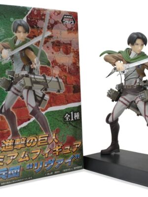 Shingeki no Kyojin Premium Survey Corps Levi PVC Figure