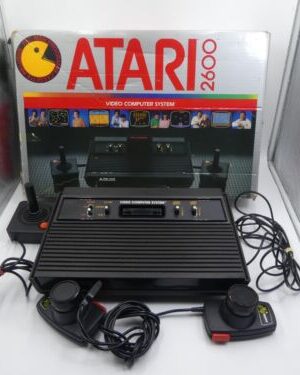 Atari 2600 VCS Video Game System Darth Vader Ver Working WITH GREEK CATALOG