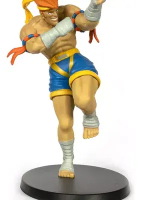 Street Fighter Magazine # 178 ADON figure scale 1:18 DEAGOSTINI