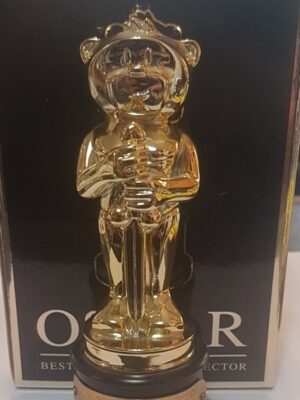 BAD TASTE BEARS Figurine Gold Oscar Award Best Supporting Collector