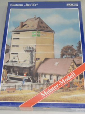 Pola "BayWa" Silo Block Building Kit | HO 1:87 | 843 & 844